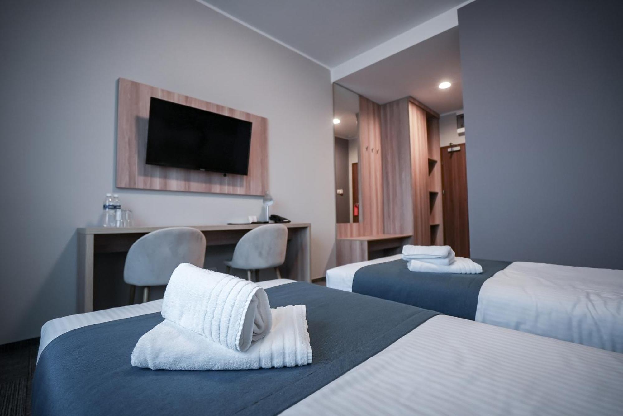 Hotel Picaro Kopytkowo A1 Bobrowiec  Dış mekan fotoğraf